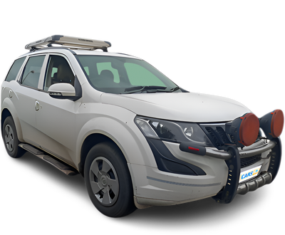 Mahindra XUV500-img